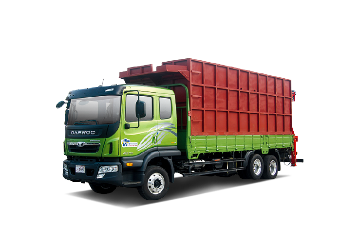 Tata Daewoo Scrap metal grab truck